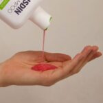 Isdin Nutradeica Champú Anticaspa Seca 200ml