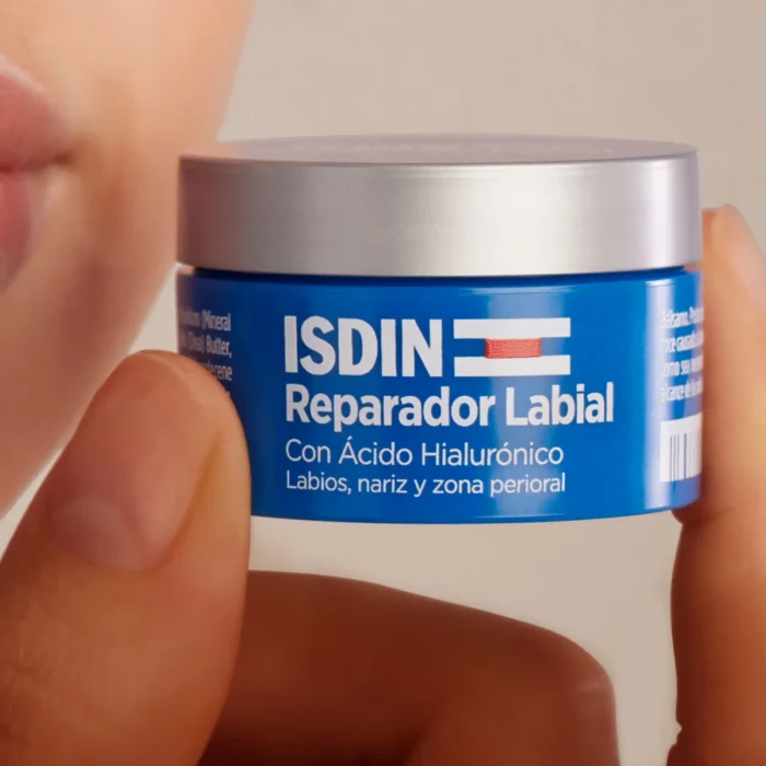 Isdin Reparador Labial Bálsamo 10ml - Imagen 1
